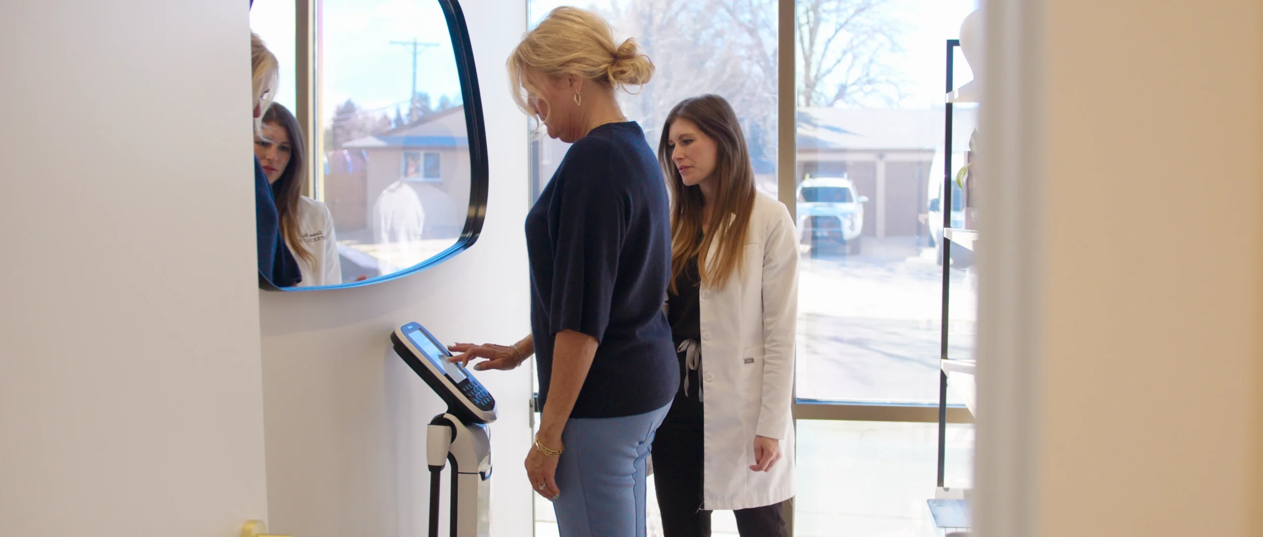 Image gallery marquee